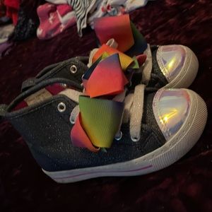 JoJo - Girls 10 glitter Demin sneakers w/ big rainbow bow